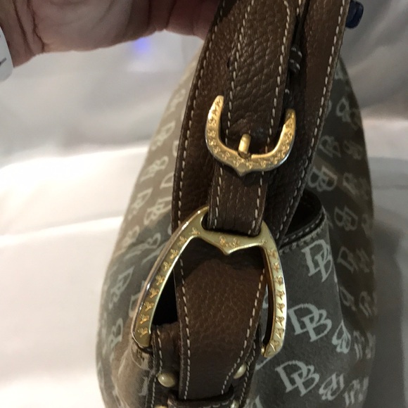 Dooney & Bourke - Picture 4 of 12